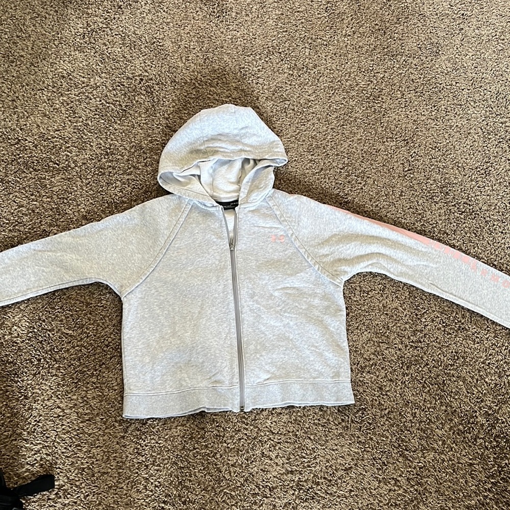 Cropped Under Armour ZipUp